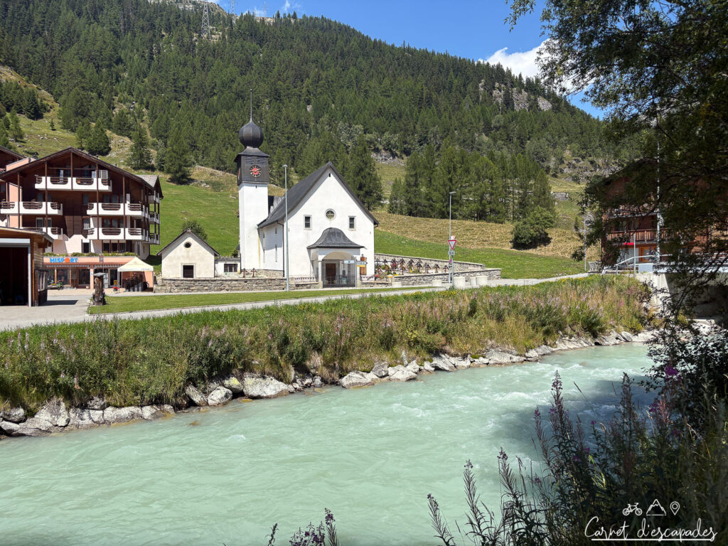 Rhône dans la Vallée de Conches en Suisse