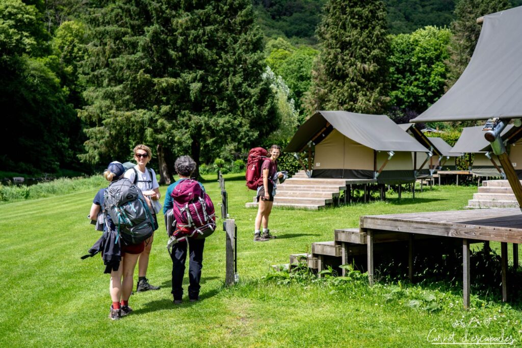 Arrivée au Backpackers Camp à Bohan