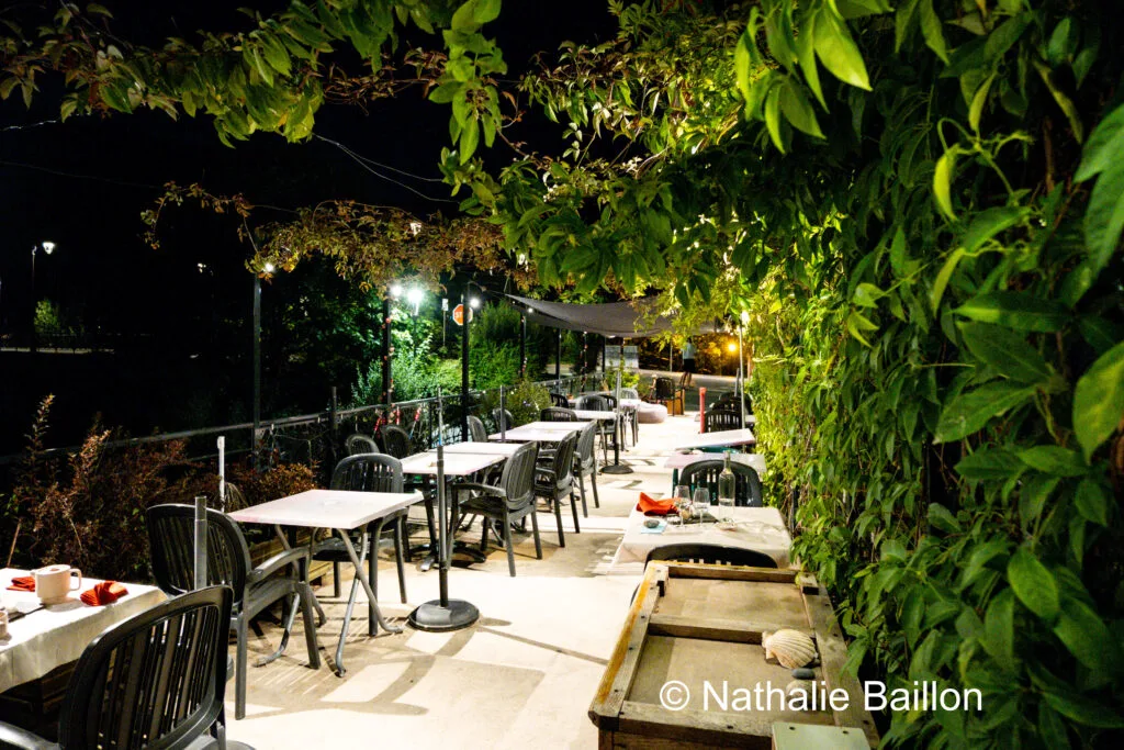 Terrasse du restaurant l'Art Lie
