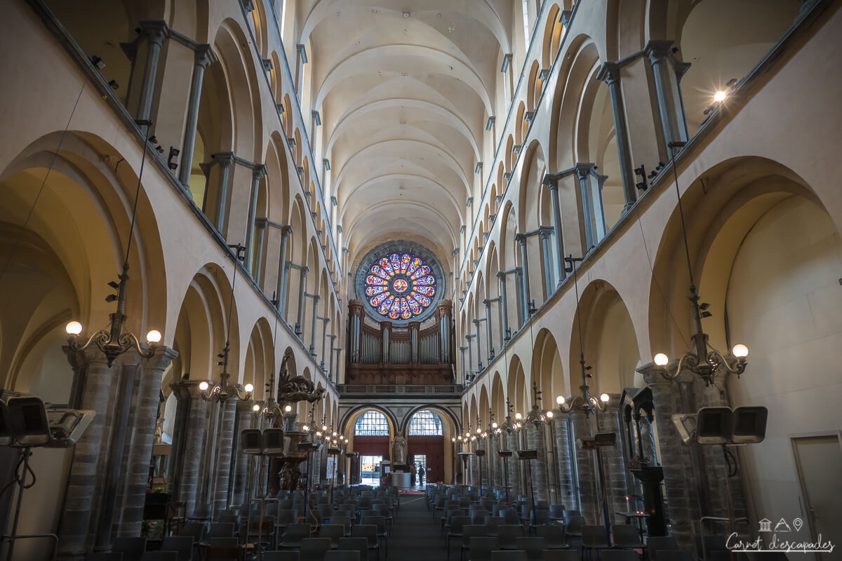 cathedrale-tournai-interieur